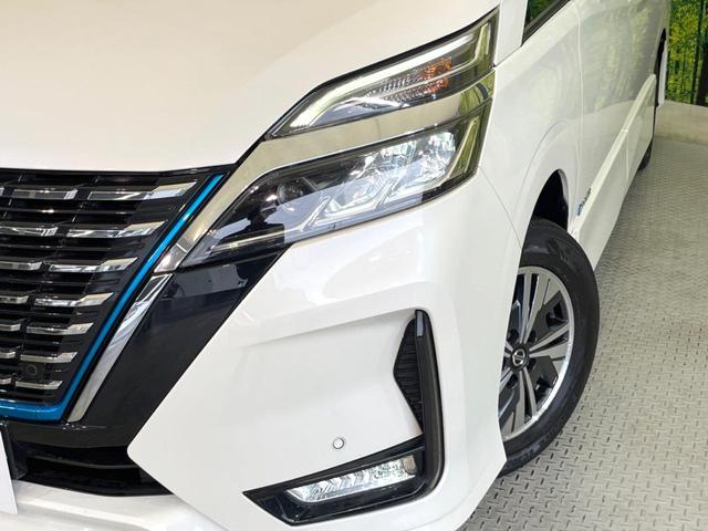 セレナ ｅ－パワー　ハイウェイスターＶ　両側電動　後席モニター　純正１０型ナビ　全周囲カメラ　プロパイロット　デジタルミラー　リアオートエアコン　ＥＴＣ　ドラレコ　オートエアコン　オートライト　電子パーキング　ＬＥＤヘッド（13枚目）