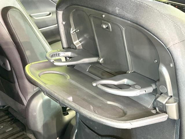 セレナ ｅ－パワー　ハイウェイスターＶ　両側電動　後席モニター　純正１０型ナビ　全周囲カメラ　プロパイロット　デジタルミラー　リアオートエアコン　ＥＴＣ　ドラレコ　オートエアコン　オートライト　電子パーキング　ＬＥＤヘッド（43枚目）