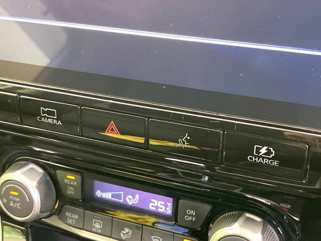 セレナ ｅ－パワー　ハイウェイスターＶ　両側電動　後席モニター　純正１０型ナビ　全周囲カメラ　プロパイロット　デジタルミラー　リアオートエアコン　ＥＴＣ　ドラレコ　オートエアコン　オートライト　電子パーキング　ＬＥＤヘッド（54枚目）