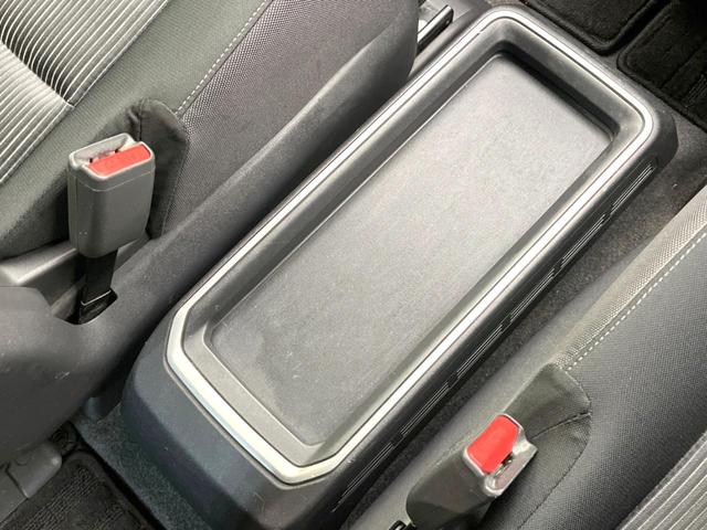 セレナ ｅ－パワー　ハイウェイスターＶ　両側電動　後席モニター　純正１０型ナビ　全周囲カメラ　プロパイロット　デジタルミラー　リアオートエアコン　ＥＴＣ　ドラレコ　オートエアコン　オートライト　電子パーキング　ＬＥＤヘッド（60枚目）