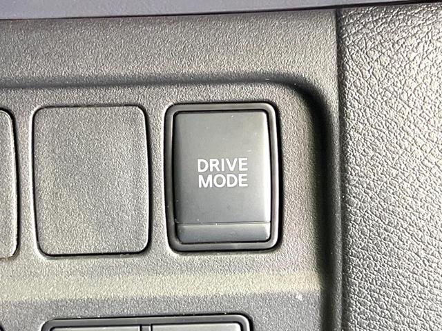 セレナ ｅ－パワー　ハイウェイスターＶ　両側電動　後席モニター　純正１０型ナビ　全周囲カメラ　プロパイロット　デジタルミラー　リアオートエアコン　ＥＴＣ　ドラレコ　オートエアコン　オートライト　電子パーキング　ＬＥＤヘッド（66枚目）