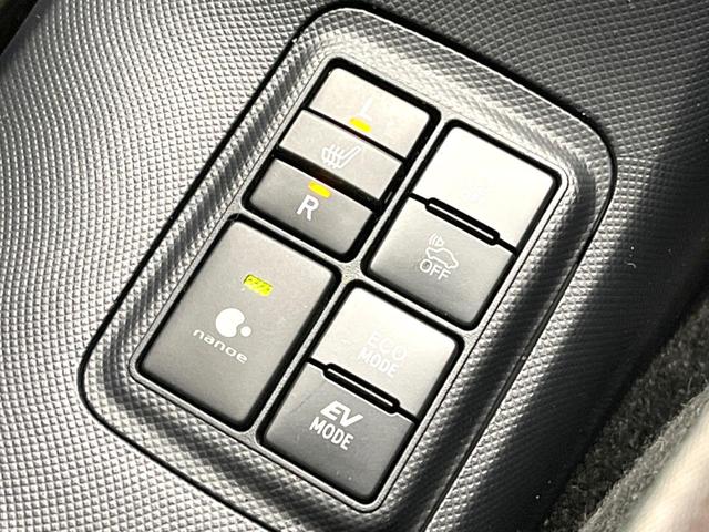 アクア G 純正SDナビ バックカメラ 衝突被害軽減システム 禁煙車 コーナーセンサー スマートキー LEDヘッド ビルトインETC オートハイビーム オートライト オートエアコン 純正15インチアルミ(6枚目)