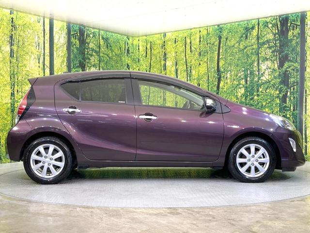 アクア G 純正SDナビ バックカメラ 衝突被害軽減システム 禁煙車 コーナーセンサー スマートキー LEDヘッド ビルトインETC オートハイビーム オートライト オートエアコン 純正15インチアルミ(24枚目)