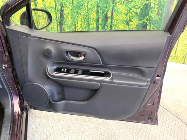 アクア G 純正SDナビ バックカメラ 衝突被害軽減システム 禁煙車 コーナーセンサー スマートキー LEDヘッド ビルトインETC オートハイビーム オートライト オートエアコン 純正15インチアルミ(38枚目)