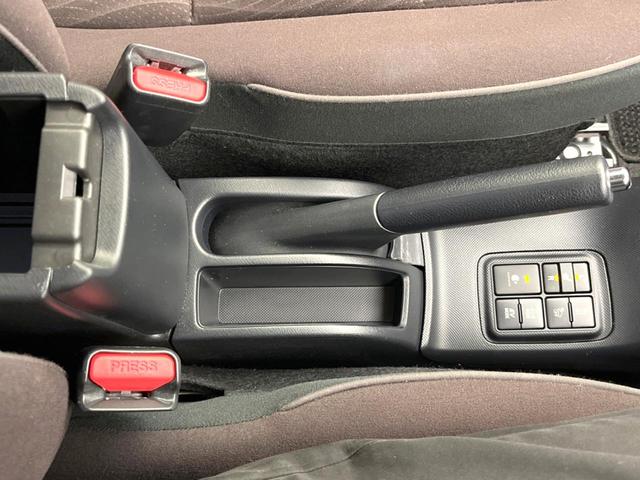 アクア G 純正SDナビ バックカメラ 衝突被害軽減システム 禁煙車 コーナーセンサー スマートキー LEDヘッド ビルトインETC オートハイビーム オートライト オートエアコン 純正15インチアルミ(49枚目)