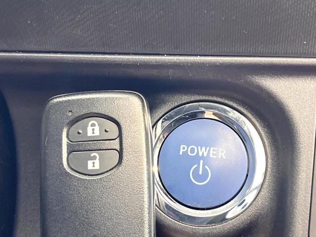 アクア G 純正SDナビ バックカメラ 衝突被害軽減システム 禁煙車 コーナーセンサー スマートキー LEDヘッド ビルトインETC オートハイビーム オートライト オートエアコン 純正15インチアルミ(56枚目)