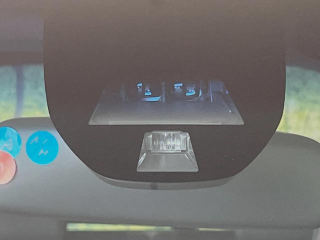 N-WGNカスタム G・ターボパッケージ ターボ 純正SDナビ バックカメラ 衝突被害軽減システム 禁煙車 スマートキー HIDヘッド ETC クルコン オートライト オートエアコン 純正14インチアルミ Bluetooth CD(5枚目)