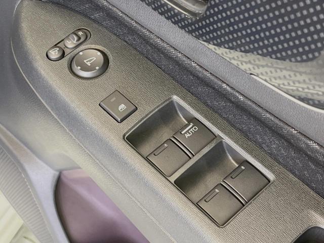 N-WGNカスタム G・ターボパッケージ ターボ 純正SDナビ バックカメラ 衝突被害軽減システム 禁煙車 スマートキー HIDヘッド ETC クルコン オートライト オートエアコン 純正14インチアルミ Bluetooth CD(34枚目)