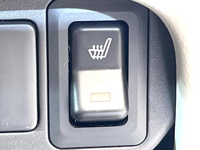 eKワゴン E e-アシスト eアシストレス シートヒーター ETC エアコン 14インチアルミホイール 横滑り防止装置 電動格納ミラー 純正オーディオ キーレス(4枚目)