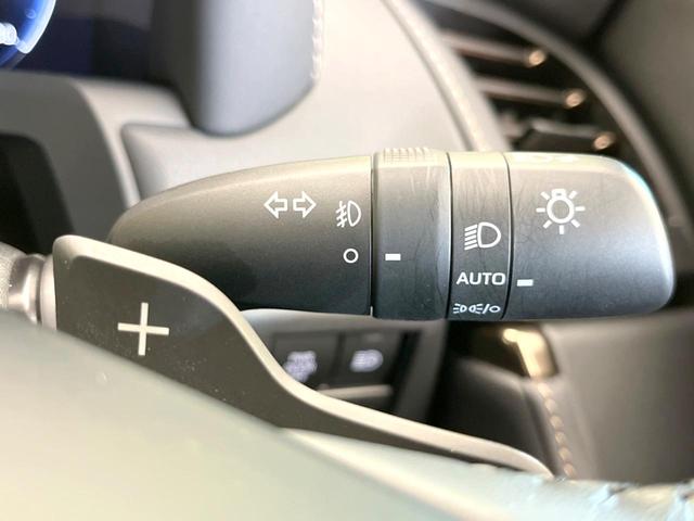 アルファードハイブリッド Z ガラスルーフ 両側電動ドア 後席モニター 純正14型ディスプレイオーディオ 全周囲カメラ 衝突軽減 100V電源 レーダークルーズ 電動リアゲート レザーシート 前席シートエアコン リアシートエアコン(27枚目)