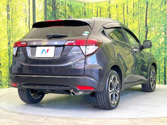 ヴェゼル ハイブリッドZ 純正8型ナビ バックカメラ 禁煙車 レザーシート ドラレコ スマートキー LEDヘッド ETC クルコン オートライト デュアルエアコン 純正17インチアルミ Bluetooth CD DVD再生(17枚目)