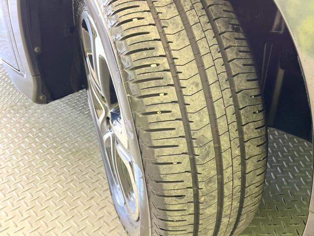 ヴェゼル ハイブリッドZ 純正8型ナビ バックカメラ 禁煙車 レザーシート ドラレコ スマートキー LEDヘッド ETC クルコン オートライト デュアルエアコン 純正17インチアルミ Bluetooth CD DVD再生(23枚目)