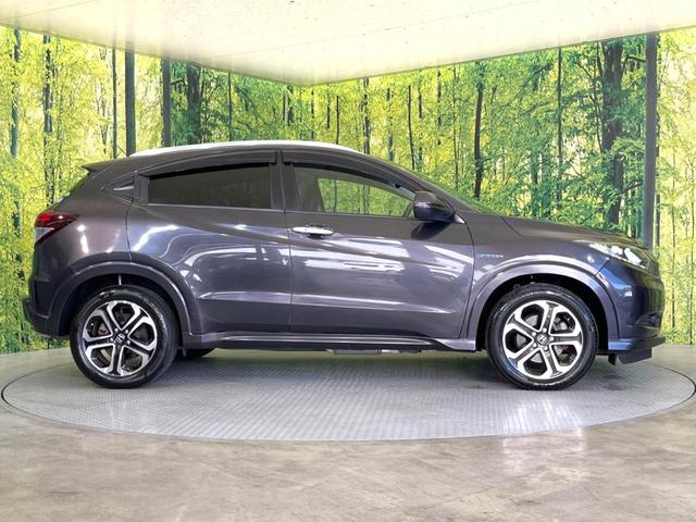 ヴェゼル ハイブリッドZ 純正8型ナビ バックカメラ 禁煙車 レザーシート ドラレコ スマートキー LEDヘッド ETC クルコン オートライト デュアルエアコン 純正17インチアルミ Bluetooth CD DVD再生(37枚目)