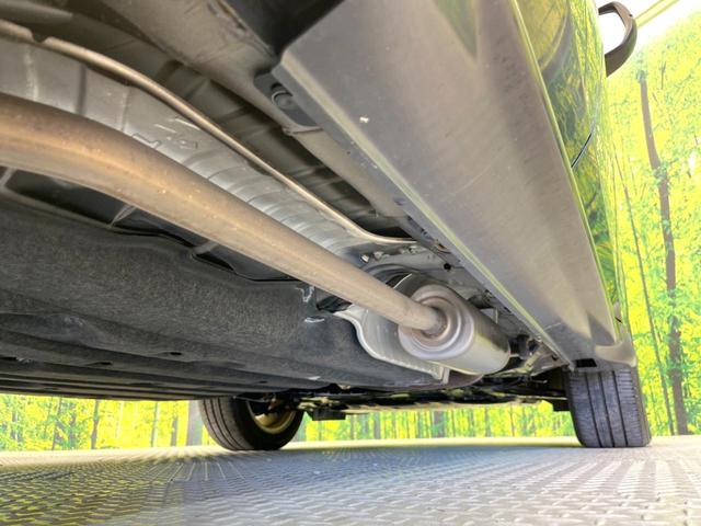 ヴェゼル ハイブリッドZ 純正8型ナビ バックカメラ 禁煙車 レザーシート ドラレコ スマートキー LEDヘッド ETC クルコン オートライト デュアルエアコン 純正17インチアルミ Bluetooth CD DVD再生(40枚目)