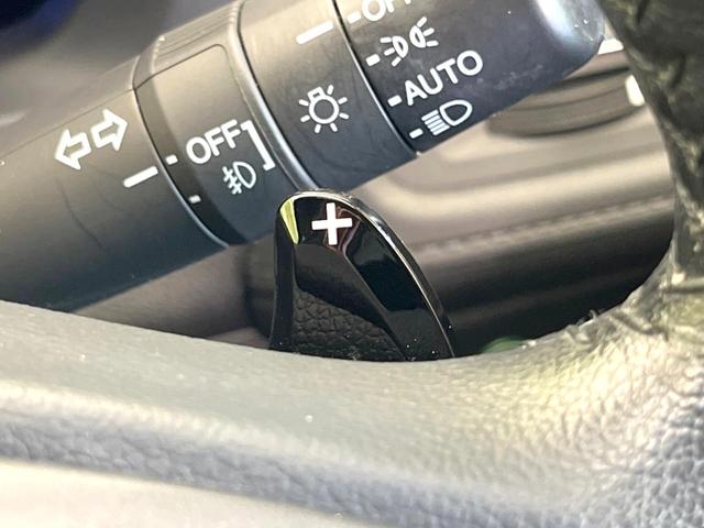 ヴェゼル ハイブリッドZ 純正8型ナビ バックカメラ 禁煙車 レザーシート ドラレコ スマートキー LEDヘッド ETC クルコン オートライト デュアルエアコン 純正17インチアルミ Bluetooth CD DVD再生(54枚目)