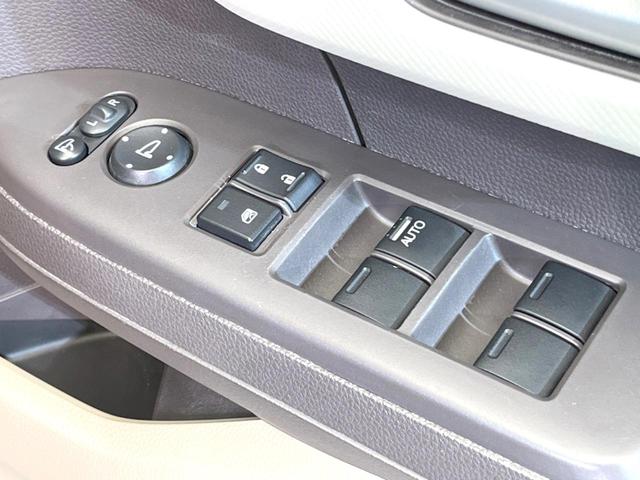 N-BOX G・Lホンダセンシング 電動スライドドア 純正SDナビ バックカメラ 衝突被害軽減システム レーダークルーズ コーナーセンサー スマートキー LEDヘッド 車線逸脱警報 オートライト オートエアコン Bluetooth(57枚目)