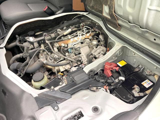 ハイエースバン ロングDX GLパッケージ 禁煙車 純正ナビ バックカメラ LEDヘッドライト ETC Bluetooth CD DVD再生 電動格納ミラー 盗難防止システム ドアバイザー ABS(18枚目)