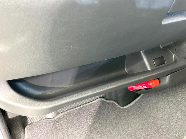 ハイエースバン ロングDX GLパッケージ 禁煙車 純正ナビ バックカメラ LEDヘッドライト ETC Bluetooth CD DVD再生 電動格納ミラー 盗難防止システム ドアバイザー ABS(25枚目)