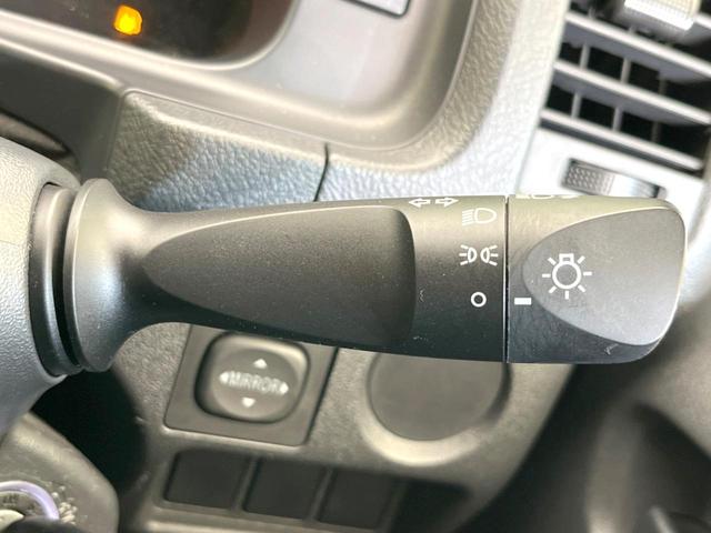 ハイエースバン ロングDX GLパッケージ 禁煙車 純正ナビ バックカメラ LEDヘッドライト ETC Bluetooth CD DVD再生 電動格納ミラー 盗難防止システム ドアバイザー ABS(45枚目)