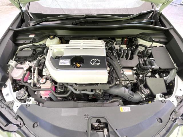 UX UX250h バージョンC 純正10型ナビ 全周囲カメラ 衝突軽減 レーダークルーズ 禁煙車 ドラレコ コーナーセンサー スマートキー 三眼LED ETC2.0 オートハイビーム 車線逸脱警報 オートライト デュアルエアコン(18枚目)