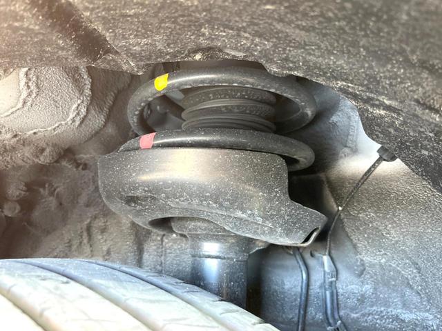 UX UX250h バージョンC 純正10型ナビ 全周囲カメラ 衝突軽減 レーダークルーズ 禁煙車 ドラレコ コーナーセンサー スマートキー 三眼LED ETC2.0 オートハイビーム 車線逸脱警報 オートライト デュアルエアコン(20枚目)