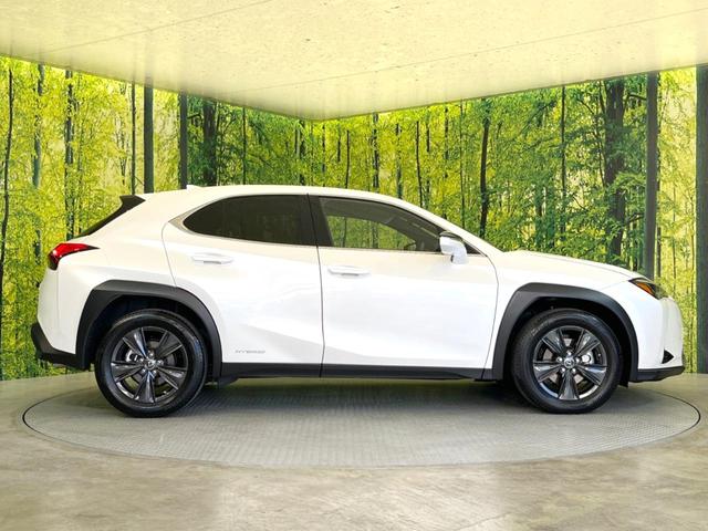 UX UX250h バージョンC 純正10型ナビ 全周囲カメラ 衝突軽減 レーダークルーズ 禁煙車 ドラレコ コーナーセンサー スマートキー 三眼LED ETC2.0 オートハイビーム 車線逸脱警報 オートライト デュアルエアコン(69枚目)