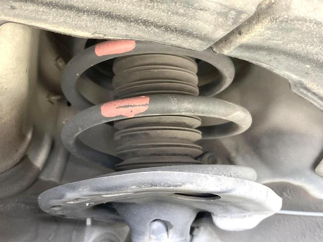 ハリアー エレガンス　サンルーフ　モデリスタエアロ　バックカメラ　メーカーＪＢＬナビ　禁煙車　ハーフレザーシート　パワーシート　コーナーセンサー　ＬＥＤヘッド　ＥＴＣ　オートライト　デュアルエアコン　純正１８インチアルミ（20枚目）