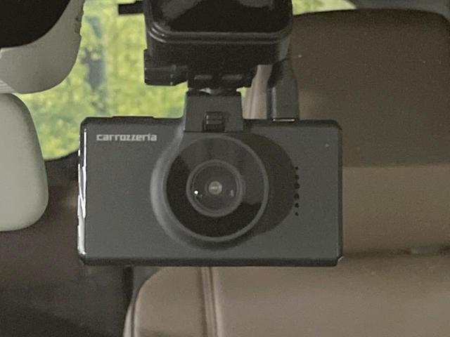 アルトラパンＬＣ Ｌ　純正ディスプレイオーディオ　バックカメラ　衝突被害軽減システム　禁煙車　ハーフレザーシート　シートヒーター　ドラレコ　コーナーセンサー　スマートキー　ＬＥＤヘッド　車線逸脱警報　オートライト（7枚目）