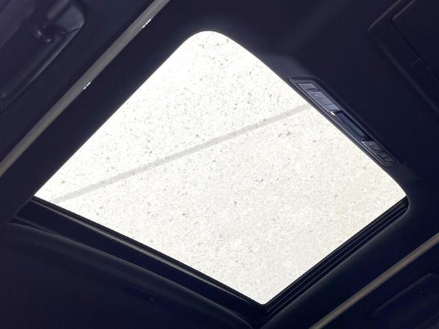 アルファード ２．５Ｓ　タイプゴールド　サンルーフ　後席モニター　純正１０型ナビ　両側電動ドア　バックカメラ　衝突被害軽減システム　１００Ｖ電源　レーダークルーズ　禁煙車　電動リアゲート　ハーフレザーシート　ドラレコ　コーナーセンサー（35枚目）