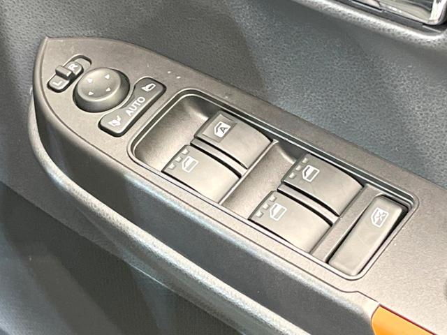 タント ファンクロスターボ　両側電動ドア　純正ＳＤナビ　全周囲カメラ　衝突被害軽減システム　レーダークルーズ　禁煙車　ドラレコ　コーナーセンサー　スマートキー　ＥＴＣ２．０　オートハイビーム　車線逸脱警報　オートライト（41枚目）