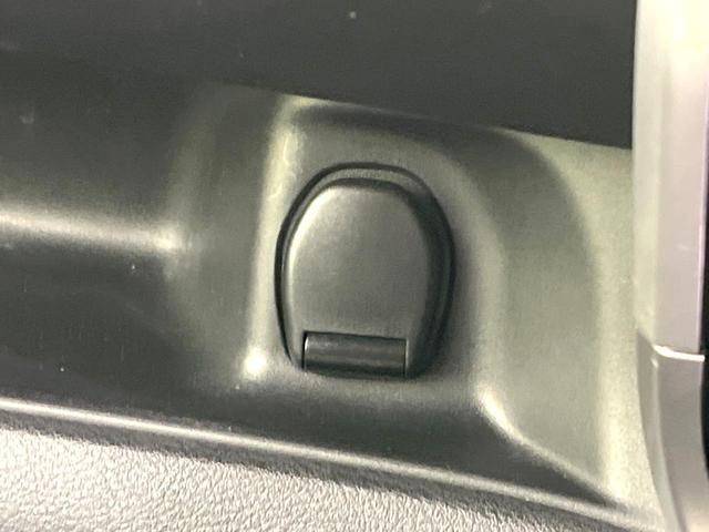 セレナ ハイウェイスター　プロパイロットエディション　両側電動ドア　純正ＳＤナビ　バックカメラ　衝突被害軽減システム　レーダークルーズ　禁煙車　コーナーセンサー　スマートキー　ＬＥＤヘッド　ビルトインＥＴＣ　車線逸脱警報　オートライト　オートエアコン（57枚目）