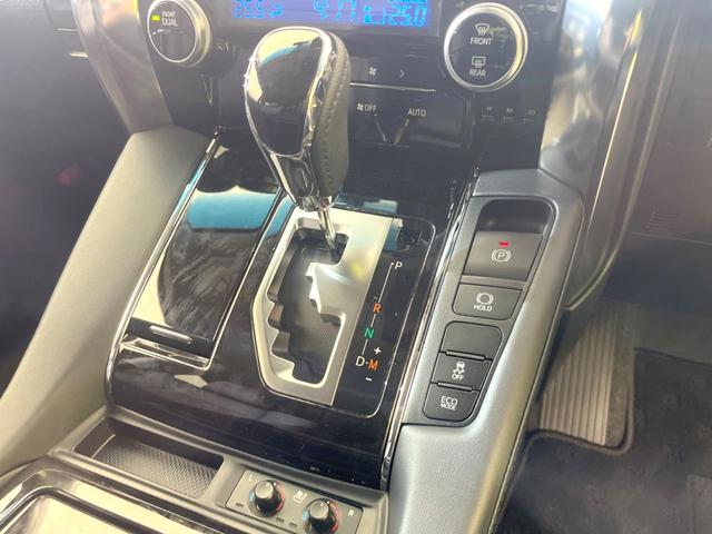 アルファード 2.5S Cパッケージ サンルーフ フルエアロ 両側電動ドア 純正9インチナビ バックカメラ 衝突被害軽減システム 100V電源 レーダークルーズ 禁煙車 電動リアゲート ハーフレザーシート 前席シートエアコン ドラレコ(56枚目)