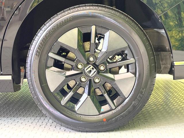 ステップワゴン e:HEVスパーダ 登録済未使用車 両側電動ドア 純正SDナビ 衝突被害軽減システム レーダークルーズ バックカメラ 電動リアゲート ハーフレザーシート コーナーセンサー LEDヘッド 車線逸脱警報 スマートキー(25枚目)