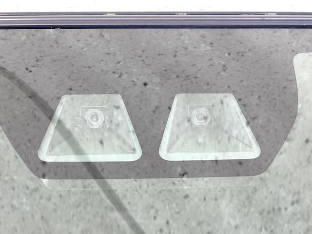 タント カスタムRS ターボ 両側電動ドア バックカメラ 衝突被害軽減システム 禁煙車 ハーフレザーシート コーナーセンサー スマートキー LEDヘッド ビルトインETC オートハイビーム 車線逸脱警報 オートライト(5枚目)