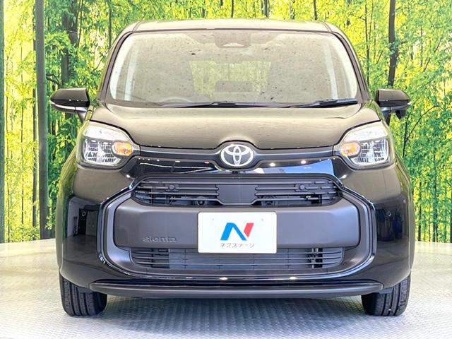 シエンタ ハイブリッドＸ　登録済未使用車　電動スライドドア　衝突被害軽減システム　レーダークルーズ　コーナーセンサー　スマートキー　ＬＥＤヘッド　オートハイビーム　オートライト　オートエアコン（14枚目）