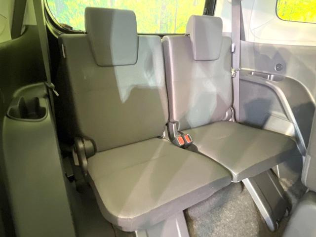 シエンタ ハイブリッドＸ　登録済未使用車　電動スライドドア　衝突被害軽減システム　レーダークルーズ　コーナーセンサー　スマートキー　ＬＥＤヘッド　オートハイビーム　オートライト　オートエアコン（28枚目）