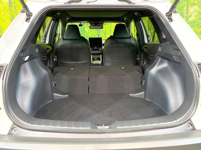 カローラクロス ハイブリッド Z パノラマルーフ 全周囲カメラ 10型ナビ付DA 衝突軽減 禁煙車 電動リアゲート ドラレコ コーナーセンサー LEDヘッド オートハイビーム オートライト デュアルエアコン Bluetooth(10枚目)