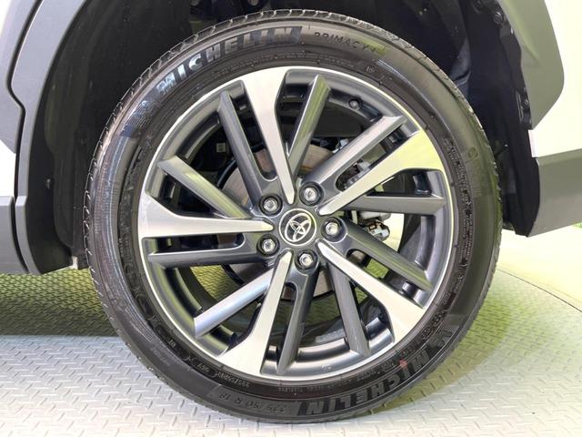 カローラクロス ハイブリッド Z パノラマルーフ 全周囲カメラ 10型ナビ付DA 衝突軽減 禁煙車 電動リアゲート ドラレコ コーナーセンサー LEDヘッド オートハイビーム オートライト デュアルエアコン Bluetooth(71枚目)