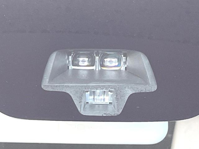 エブリイワゴン ＰＺターボスペシャル　両側電動ドア　純正ＳＤナビ　バックカメラ　衝突被害軽減システム　禁煙車　ドラレコ　スマートキー　ＨＩＤヘッド　ＥＴＣ　オートライト　オートエアコン　Ｂｌｕｅｔｏｏｔｈ　ＣＤ　ＤＶＤ再生　フルセグ（6枚目）