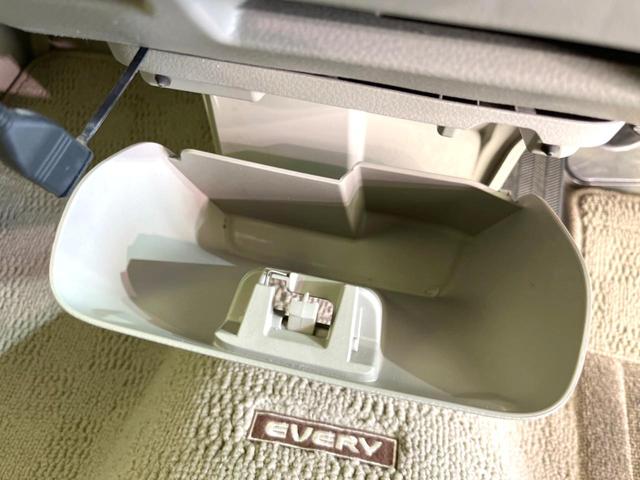エブリイワゴン ＰＺターボスペシャル　両側電動ドア　純正ＳＤナビ　バックカメラ　衝突被害軽減システム　禁煙車　ドラレコ　スマートキー　ＨＩＤヘッド　ＥＴＣ　オートライト　オートエアコン　Ｂｌｕｅｔｏｏｔｈ　ＣＤ　ＤＶＤ再生　フルセグ（52枚目）