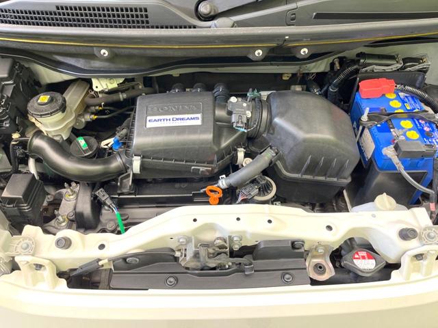 N-BOX G・Lパッケージ SDナビ バックカメラ 電動スライドドア 禁煙車 スマートキー HIDヘッド ETC オートライト オートエアコン CD 地デジ ロールサンシェード 後席テーブル(18枚目)