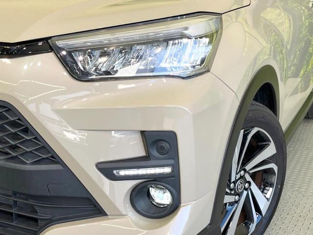 ライズ Ｚ　全周囲カメラ　衝突被害軽減システム　レーダークルーズ　禁煙車　コーナーセンサー　スマートキー　ＬＥＤヘッド　ビルトインＥＴＣ　車線逸脱警報　オートライト　オートエアコン　純正１７インチアルミ（12枚目）