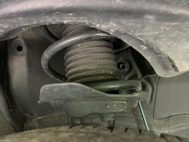 ライズ Ｚ　全周囲カメラ　衝突被害軽減システム　レーダークルーズ　禁煙車　コーナーセンサー　スマートキー　ＬＥＤヘッド　ビルトインＥＴＣ　車線逸脱警報　オートライト　オートエアコン　純正１７インチアルミ（20枚目）