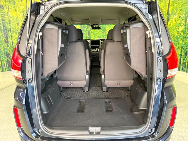 フリードハイブリッド ハイブリッド・Ｇホンダセンシング　両側電動ドア　純正９型ナビ　バックカメラ　衝突被害軽減システム　レーダークルーズ　禁煙車　ドラレコ　スマートキー　ＬＥＤヘッド　ＥＴＣ　車線逸脱警報　オートライト　オートエアコン　Ｂｌｕｅｔｏｏｔｈ（11枚目）