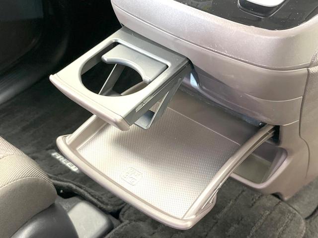 フリードハイブリッド ハイブリッド・Ｇホンダセンシング　両側電動ドア　純正９型ナビ　バックカメラ　衝突被害軽減システム　レーダークルーズ　禁煙車　ドラレコ　スマートキー　ＬＥＤヘッド　ＥＴＣ　車線逸脱警報　オートライト　オートエアコン　Ｂｌｕｅｔｏｏｔｈ（50枚目）