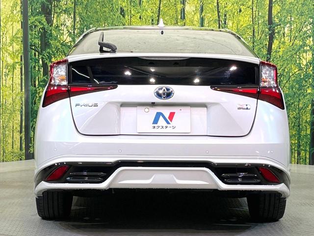プリウス Ｓツーリングセレクション　ＴＲＤフルエアロ　ＴＲＤ１８インチＡＷ　純正８型ナビ付ＤＡ　全周囲カメラ　衝突被害軽減システム　レーダークルーズ　禁煙車　ドラレコ　コーナーセンサー　スマートキー　ＬＥＤヘッド　ビルトインＥＴＣ（15枚目）