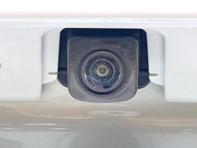 プリウス Ｓツーリングセレクション　ＴＲＤフルエアロ　ＴＲＤ１８インチＡＷ　純正８型ナビ付ＤＡ　全周囲カメラ　衝突被害軽減システム　レーダークルーズ　禁煙車　ドラレコ　コーナーセンサー　スマートキー　ＬＥＤヘッド　ビルトインＥＴＣ（35枚目）