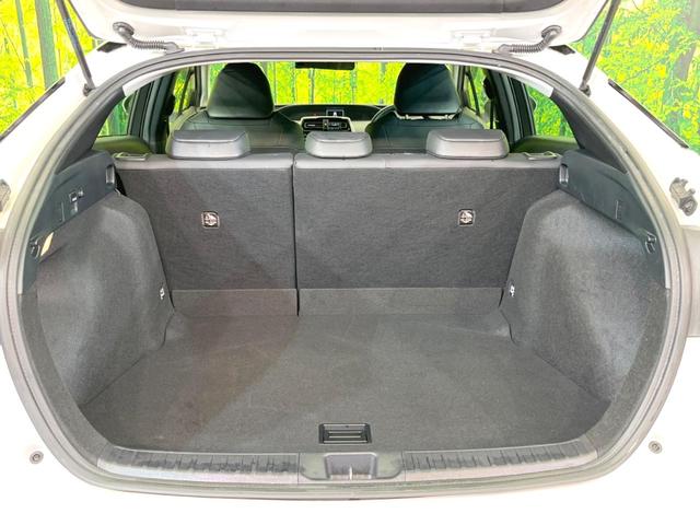 プリウス Ｓツーリングセレクション　ＴＲＤフルエアロ　ＴＲＤ１８インチＡＷ　純正８型ナビ付ＤＡ　全周囲カメラ　衝突被害軽減システム　レーダークルーズ　禁煙車　ドラレコ　コーナーセンサー　スマートキー　ＬＥＤヘッド　ビルトインＥＴＣ（36枚目）