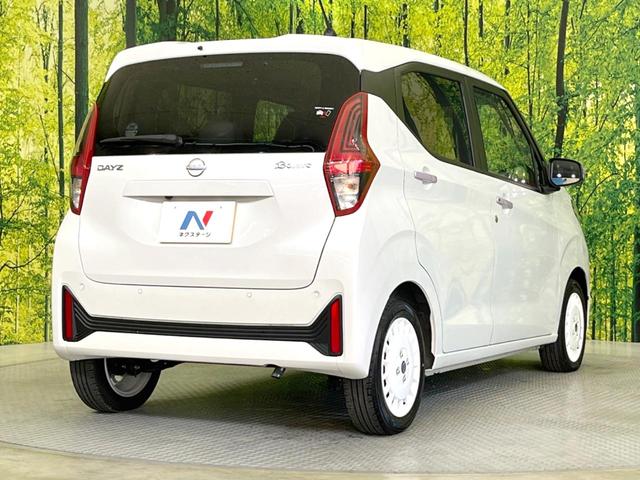 デイズ ボレロ　全周囲カメラ　衝突被害軽減システム　禁煙車　ハーフレザーシート　ドラレコ　コーナーセンサー　スマートキー　ＬＥＤヘッド　ＥＴＣ　純正１４インチアルミ　オートハイビーム　オートライト　オートエアコン（17枚目）