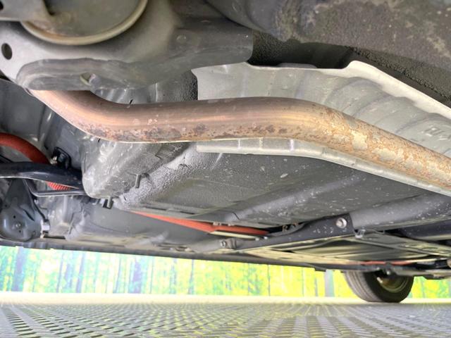 フィット ｅ：ＨＥＶホーム　２０周年特別仕様車　カーサ　衝突被害軽減システム　レーダークルーズ　ＬＥＤヘッド　ＥＴＣ２．０　純正１６インチアルミ　オートハイビーム　車線逸脱警報　コーナーセンサー　スマートキー　バックカメラ　オートライト　オートエアコン（24枚目）